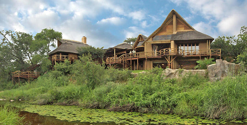 Lukimbi Safari Lodge